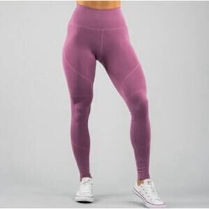 Alphalete Revival Leggings in Dark Rose Pink